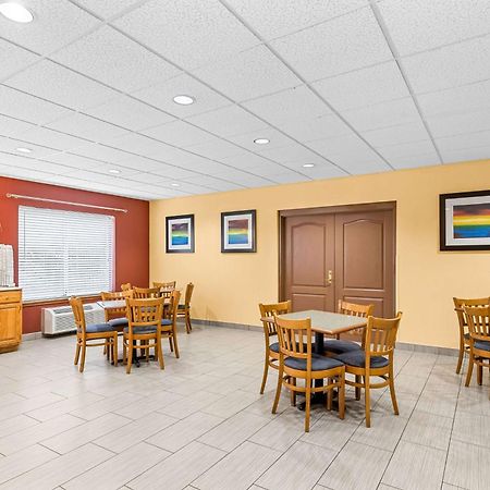 Best Western Holiday Manor Newton Εξωτερικό φωτογραφία