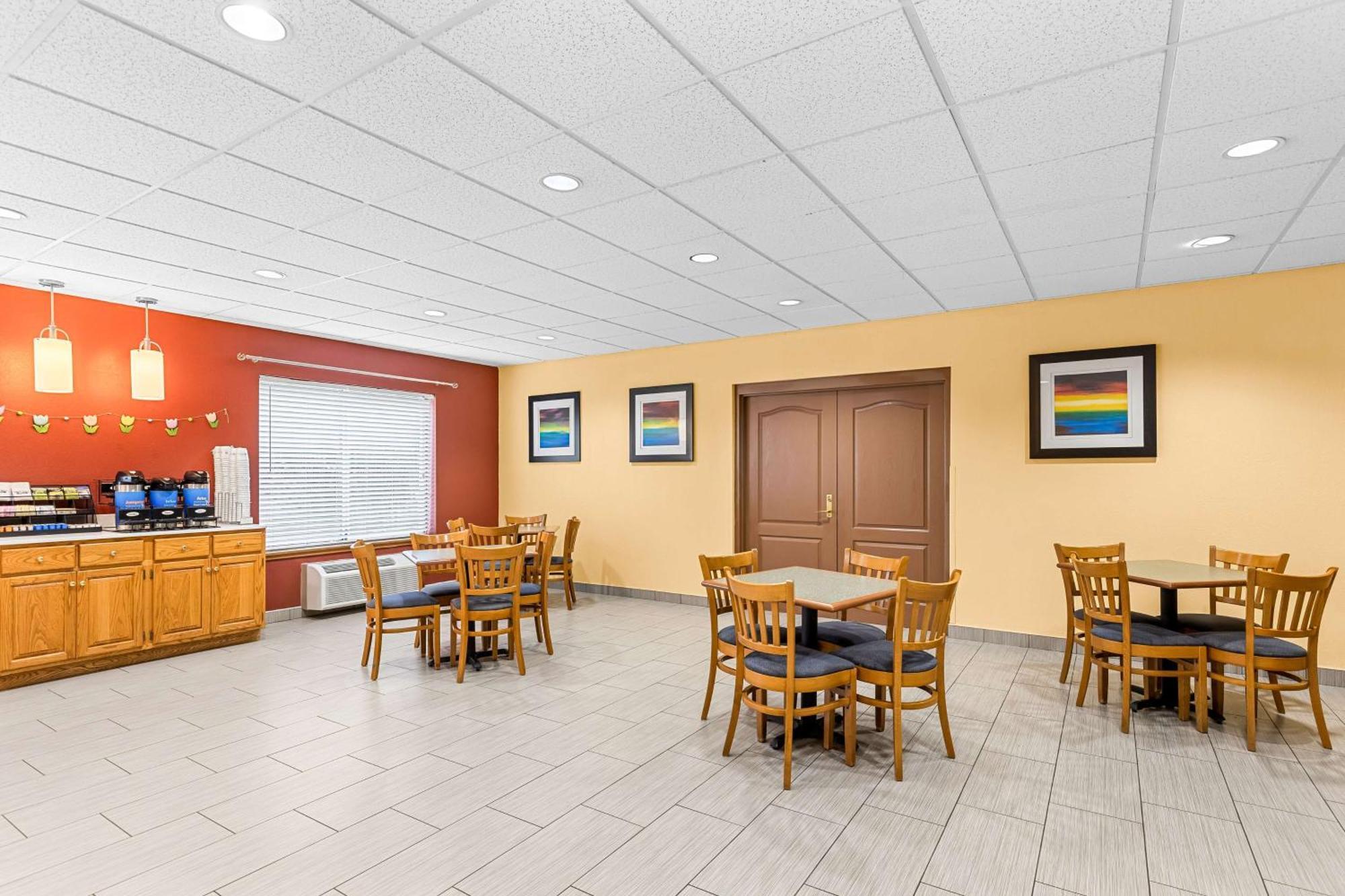 Best Western Holiday Manor Newton Εξωτερικό φωτογραφία
